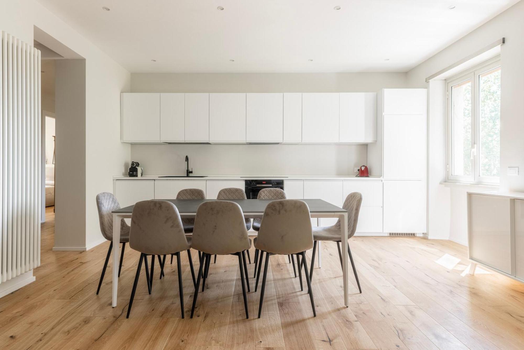 La Dolce - Trastevere Station Apartment *